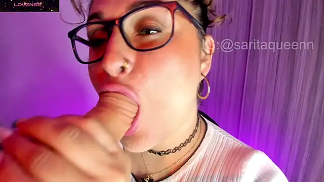 Snapshot of saara_queen_ chatting on 11-18-25, 01:33 saara queen online show from 11-18-25, 01:33