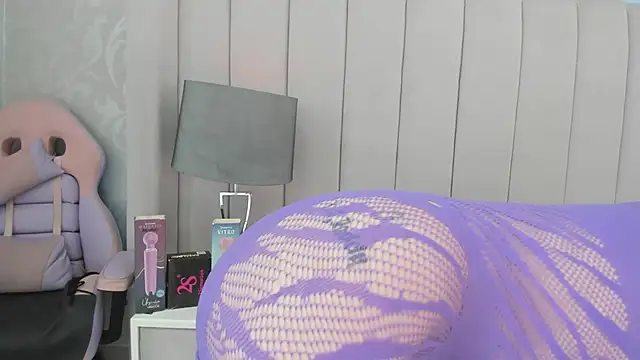 Snapshot of Kendaal_Doshi chatting on 11-08-25, 01:11 Kendaal Doshi online show from 11-08-25, 01:11