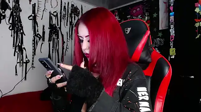 Snapshot of jannaink_ chatting on 12-17-24, 01:29 jannaink online show from 12-17-24, 01:29