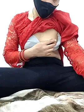 Aaradhya online show from 04-18-26, 01:09