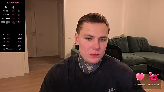 Snapshot of Lechery_boy chatting on 11-10-25, 12:48 Lechery boy online show from 11-10-25, 12:48