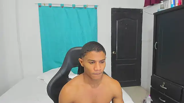 corzoethan online show from 10-22-25, 01:28