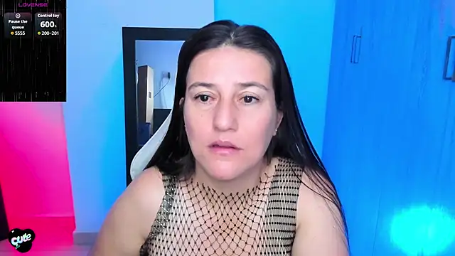 Saskyaa online show from 09-16-25, 04:24