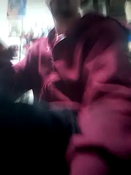 Snapshot of LongDickZee562 chatting on 02-26-25, 06:11 LongDickZee562 online show from 02-26-25, 06:11