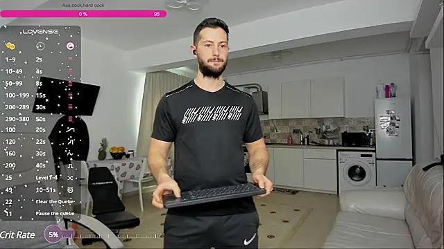 ZackFraser online show from 03-11-25, 08:20