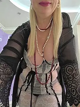 HotJanet online show from 11-16-25, 10:43