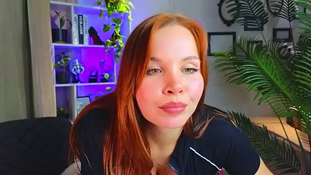 Lina-hill online show from 01-17-26, 01:05