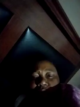 Snapshot of MATUREBUSSTY chatting on 03-17-25, 02:41 MATUREBUSSTY online show from 03-17-25, 02:41