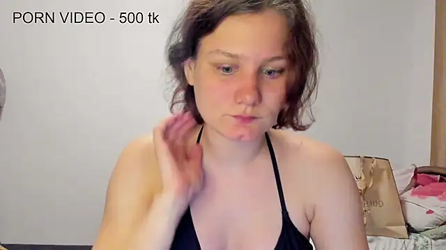 Snapshot of Charlotte_wow chatting on 05-19-26, 06:25 Charlotte wow online show from 05-19-26, 06:25
