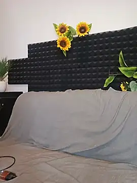Stefania PT online show from 06-18-26, 07:41