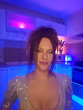 Snapshot of Luna_Kitanna chatting on 12-11-24, 10:16 Luna Kitanna online show from 12-11-24, 10:16