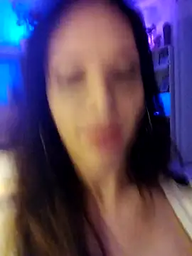 Snapshot of Luna_Kitanna chatting on 03-21-25, 01:56 Luna Kitanna online show from 03-21-25, 01:56