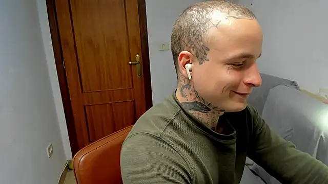 layneinchains online show from 04-04-26, 02:36