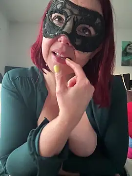 la petite prunette69 online show from 03-14-26, 05:40