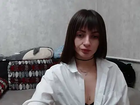 Snapshot of LikaLuis chatting on 02-22-25, 07:58 LikaLuis online show from 02-22-25, 07:58