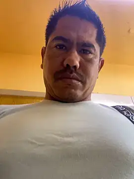 Snapshot of negro15cm17 chatting on 02-03-25, 02:55 negro15cm17 online show from 02-03-25, 02:55