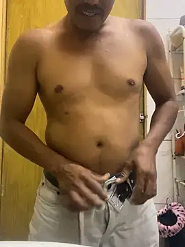 Snapshot of negro15cm17 chatting on 02-17-25, 01:21 negro15cm17 online show from 02-17-25, 01:21