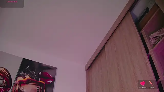 Snapshot of aidaadams chatting on 09-27-25, 11:26 aidaadams online show from 09-27-25, 11:26