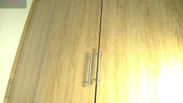 Snapshot of aidaadams chatting on 11-06-25, 11:44 aidaadams online show from 11-06-25, 11:44