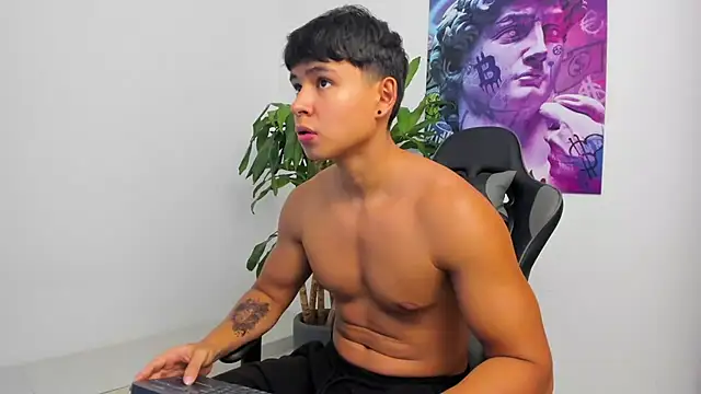 Bray Kevin online show from 12-04-24, 01:14