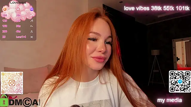 Snapshot of Tracy-Taylor chatting on 10-04-25, 09:07 Tracy-Taylor online show from 10-04-25, 09:07