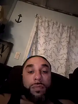 Snapshot of mybestlife86 chatting on 10-19-25, 11:33 mybestlife86 online show from 10-19-25, 11:33