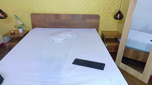 Mrs booty online show from 01-09-26, 03:15