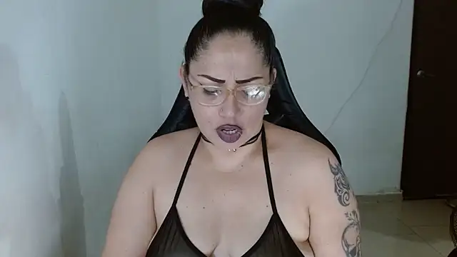 natashasmithe online show from 03-08-26, 02:04