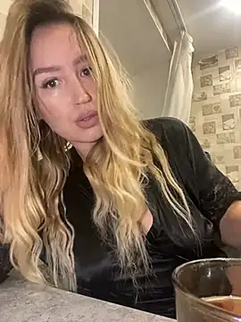 StasyWood online show from 01-14-25, 01:26