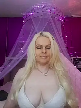 Angeldevilus online show from 06-07-26, 10:24