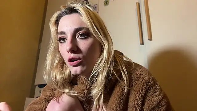 Monicbabe online show from 11-09-25, 02:43