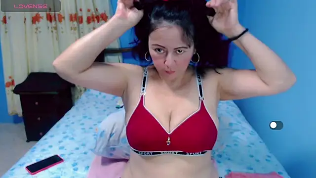 Lily Benet1 online show from 05-07-26, 03:01