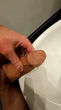 Snapshot of thesmiledoc chatting on 12-23-24, 08:14 thesmiledoc online show from 12-23-24, 08:14