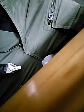 Snapshot of thesmiledoc chatting on 02-10-25, 07:17 thesmiledoc online show from 02-10-25, 07:17