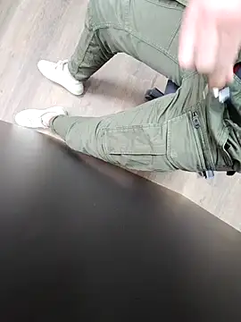 Snapshot of thesmiledoc chatting on 03-13-25, 04:56 thesmiledoc online show from 03-13-25, 04:56