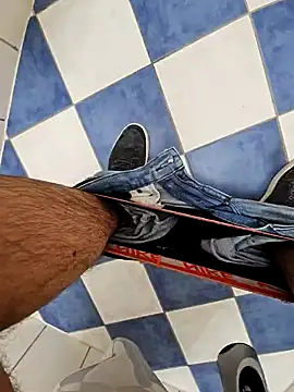 Snapshot of thesmiledoc chatting on 03-17-25, 05:16 thesmiledoc online show from 03-17-25, 05:16