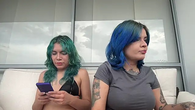 SinisterDarling online show from 11-03-25, 09:27