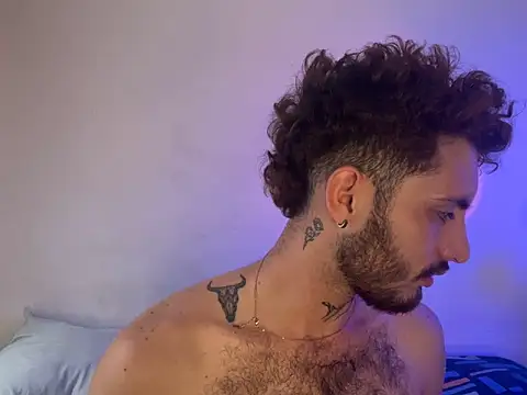 axel giracr online show from 12-09-24, 08:54