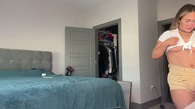 ElenaErickson online show from 01-01-25, 08:58