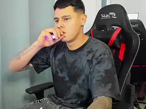 E Moon online show from 09-18-25, 02:57