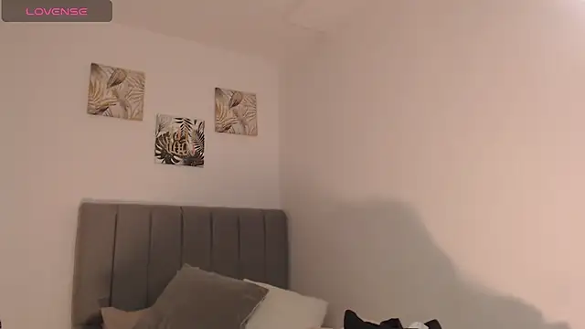 Marian se online show from 03-28-26, 02:33