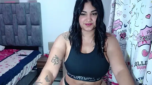 Snapshot of Alicelunaa chatting on 02-17-25, 05:43 Alicelunaa online show from 02-17-25, 05:43