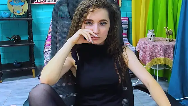 Snapshot of Miss_Barbara_ chatting on 01-30-25, 06:32 Miss Barbara online show from 01-30-25, 06:32