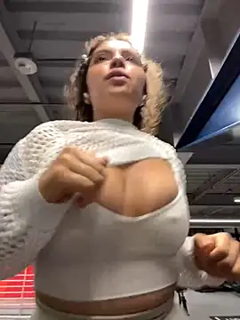 Nathcurly  online show from 12-24-24, 06:11