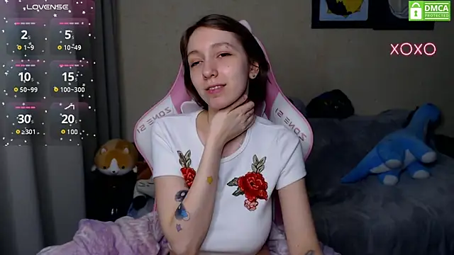 Snapshot of LeahGottty chatting on 01-12-25, 10:22 LeahGottty online show from 01-12-25, 10:22