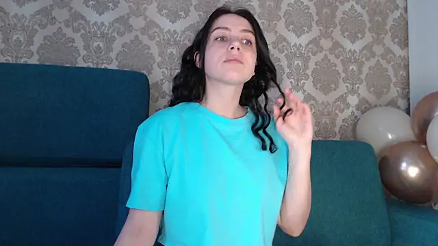 Louise Lavender online show from 03-03-25, 10:28