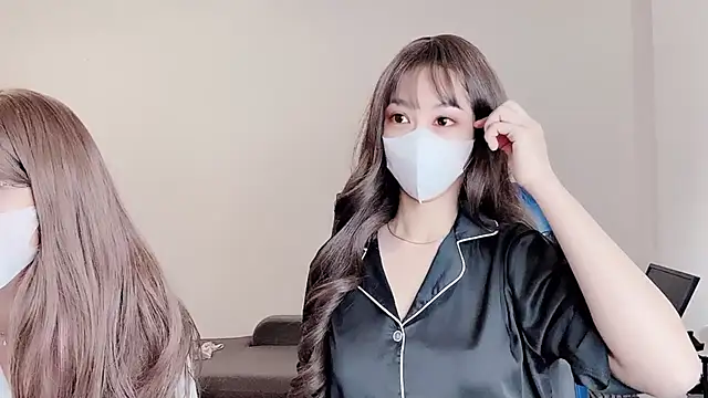 Mono-Stewardesss online show from 12-28-24, 05:55