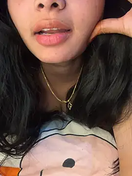 Snapshot of Sexy-Varsha chatting on 01-24-25, 06:35 Sexy-Varsha online show from 01-24-25, 06:35