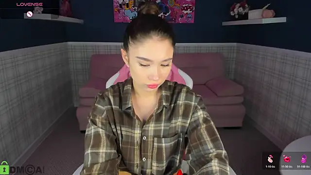 Snapshot of Anna_Way chatting on 05-15-26, 12:28 Anna Way online show from 05-15-26, 12:28