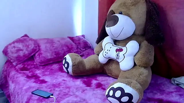 Cristal w online show from 02-04-26, 01:06